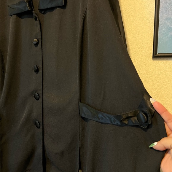 Vintage Sheer Shacket - Picture 2 of 5